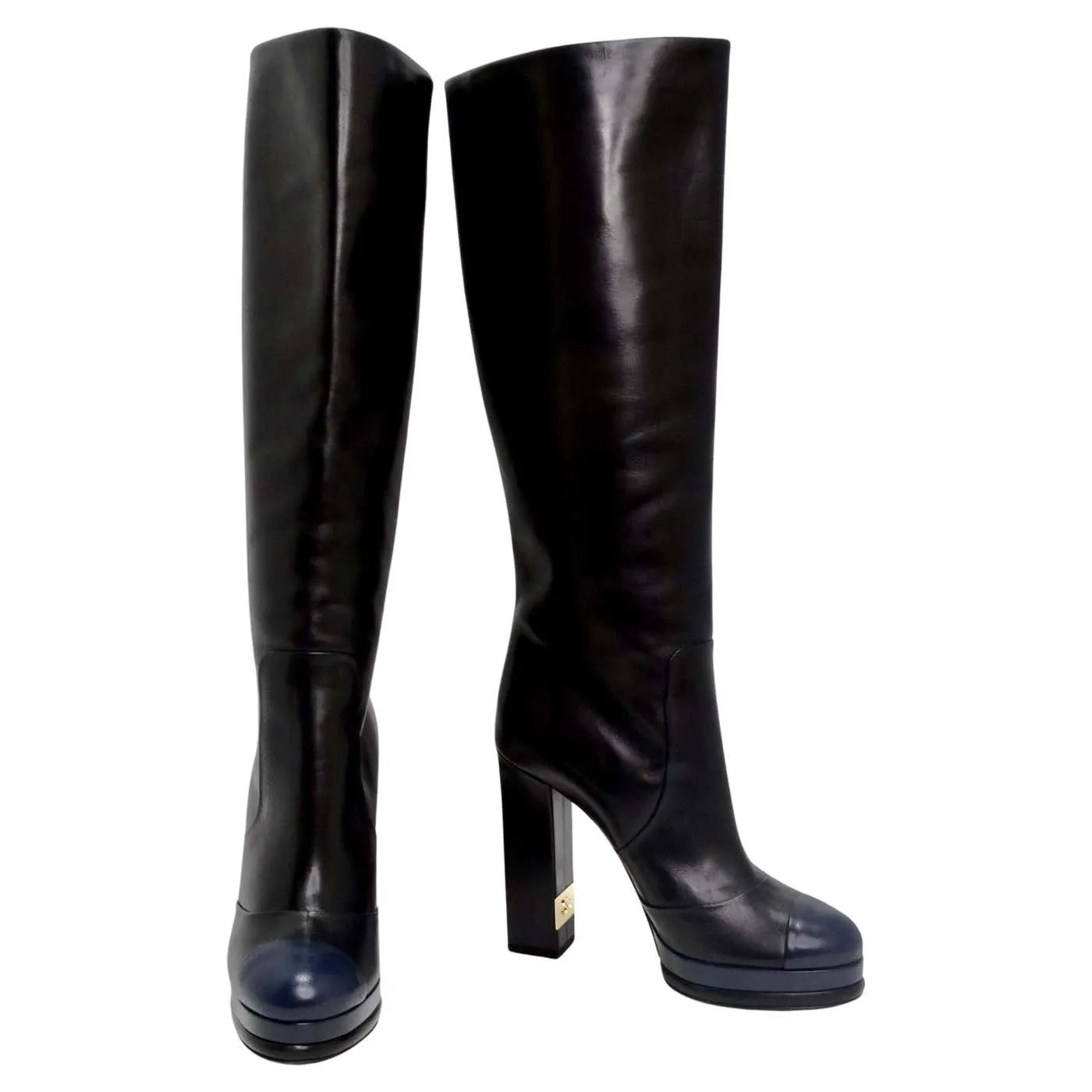 Chanel Black/Navy Blue Leather CC Boots