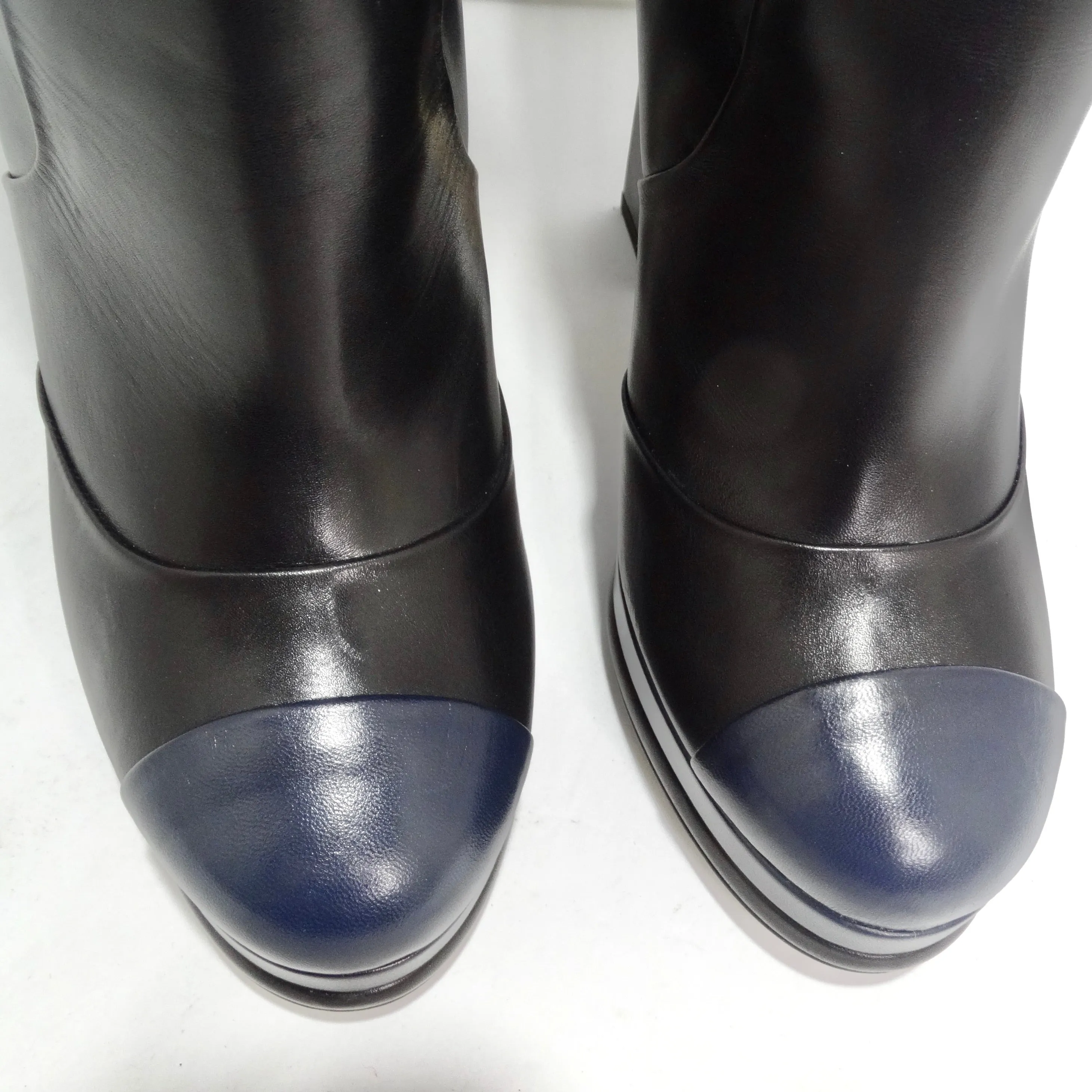 Chanel Black/Navy Blue Leather CC Boots