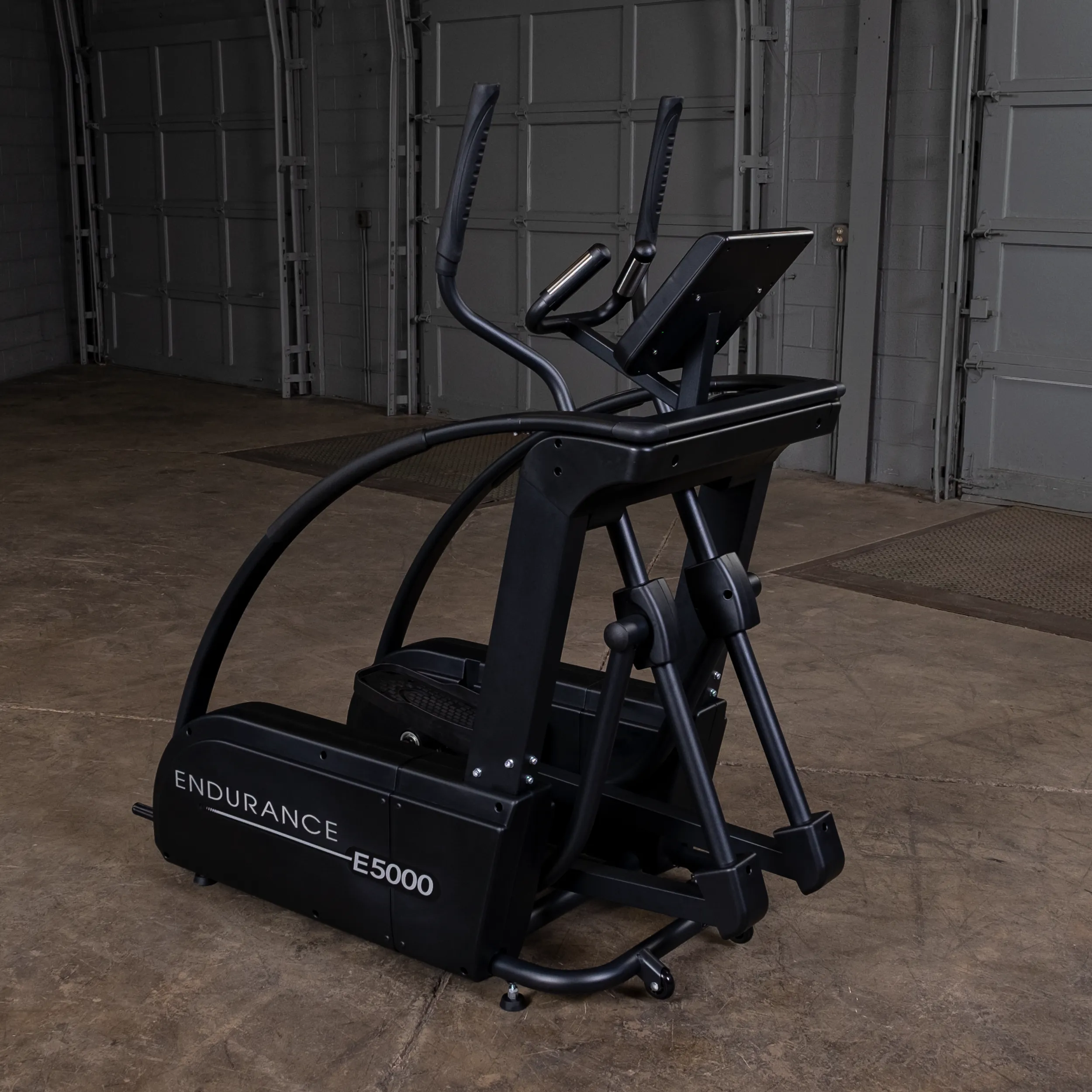 Endurance Premium Elliptical Trainer E5000