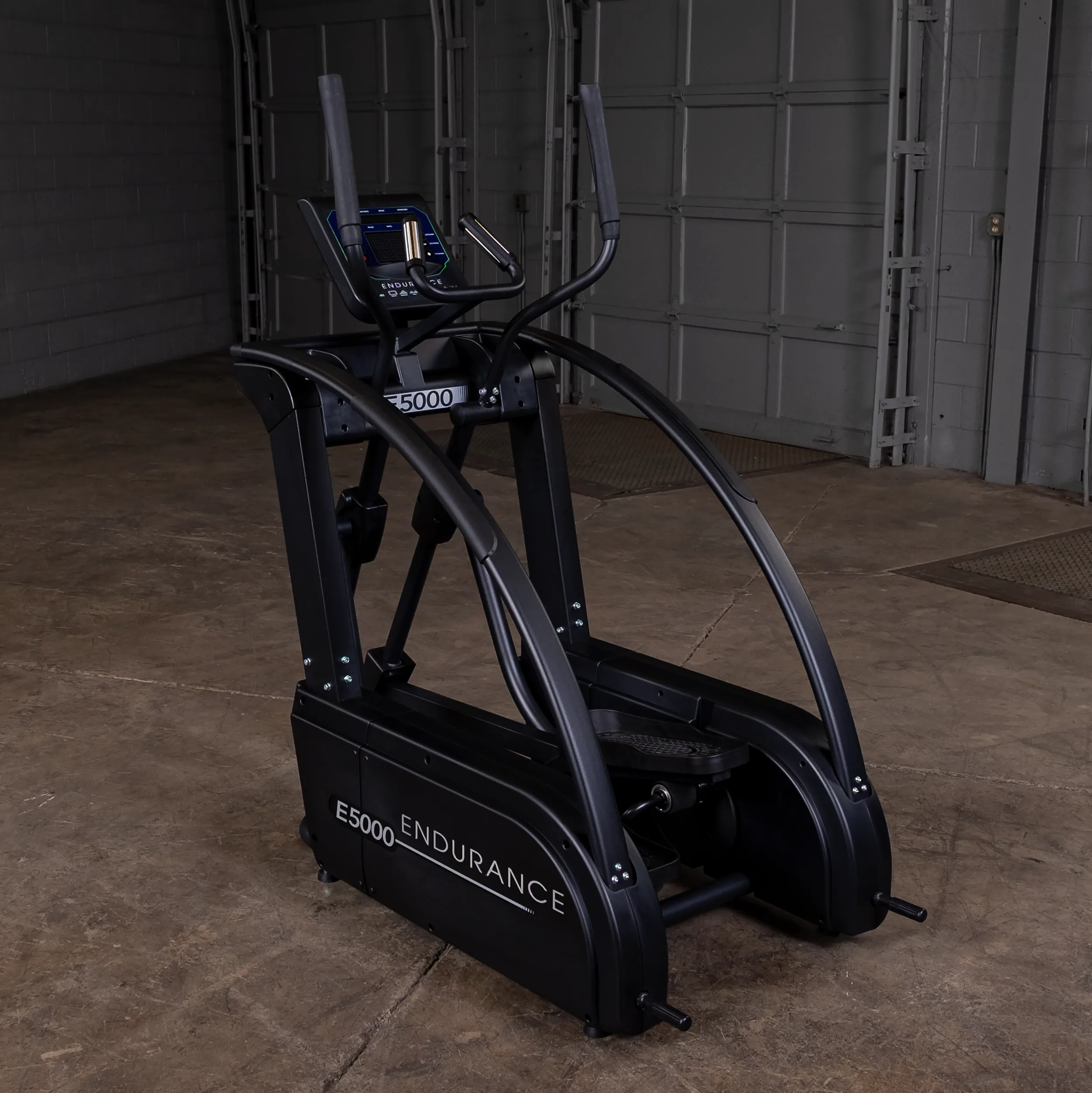 Endurance Premium Elliptical Trainer E5000